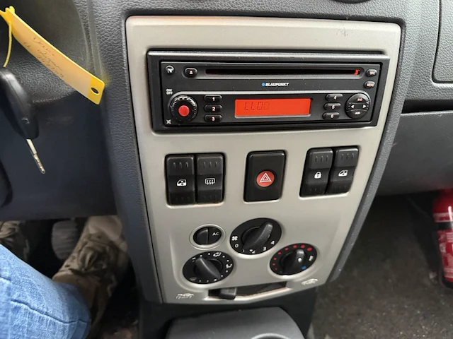 Dacia logan,2010 - afbeelding 3 van  34