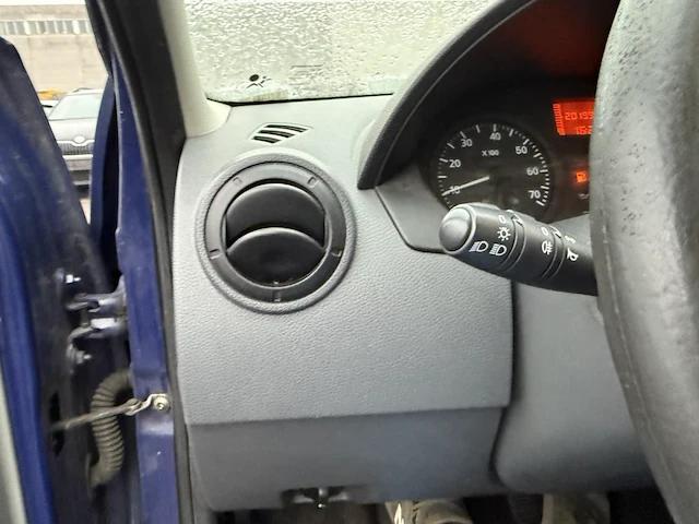 Dacia logan,2010 - afbeelding 7 van  34