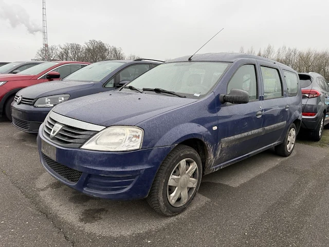 Dacia logan,2010 - afbeelding 1 van  34