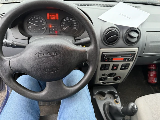 Dacia logan,2010 - afbeelding 34 van  34
