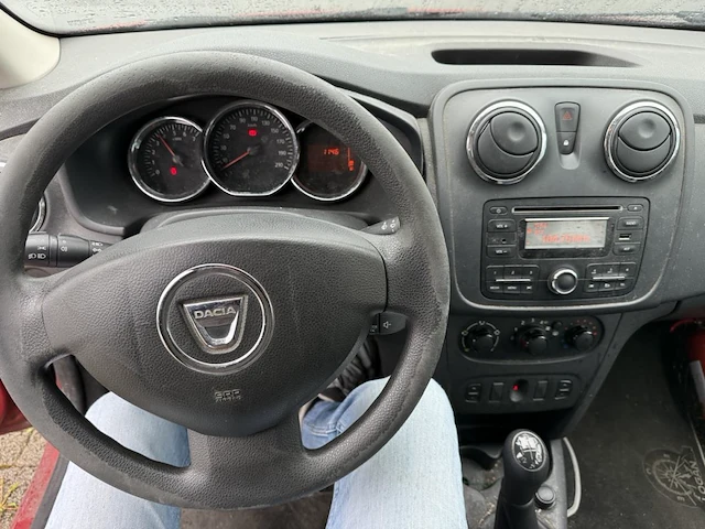 Dacia logan,2016 - afbeelding 40 van  40