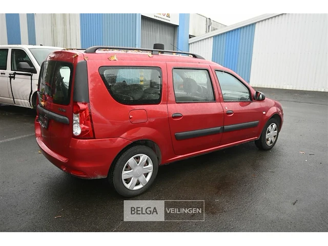 Dacia logan - afbeelding 9 van  21