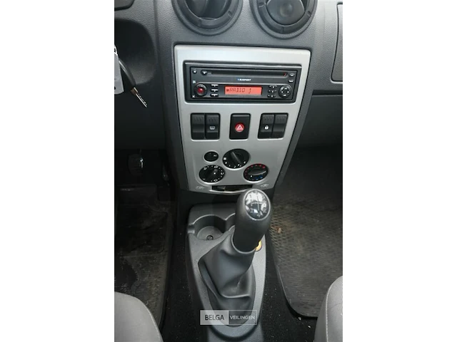 Dacia logan - afbeelding 20 van  21