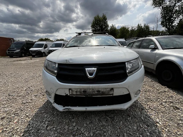 Dacia logan - afbeelding 5 van  12