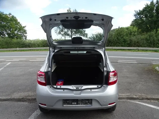 Dacia sandero - 2016 - uu15sda1556118914 - afbeelding 12 van  16