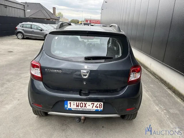 Dacia sandero - 2016 - afbeelding 8 van  12