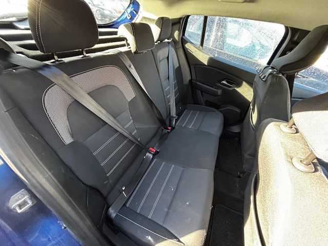 Dacia sandero 1.0 tce comfort cvt 91 at,2022 - afbeelding 14 van  39