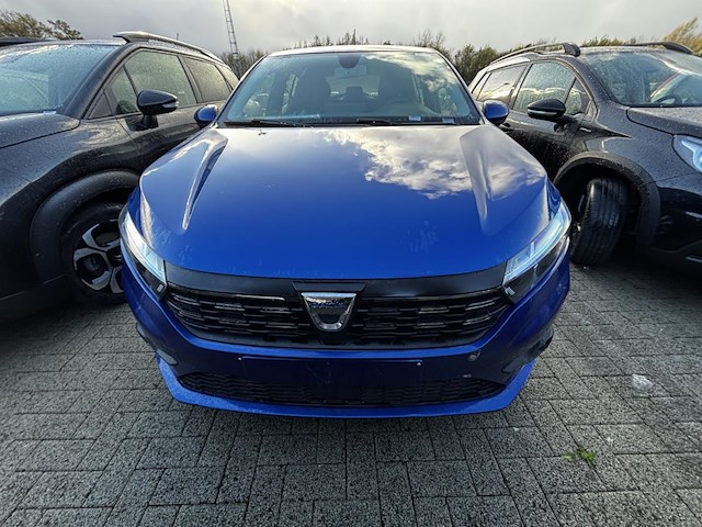 Dacia sandero 1.0 tce comfort cvt 91 at,2022 - afbeelding 12 van  39