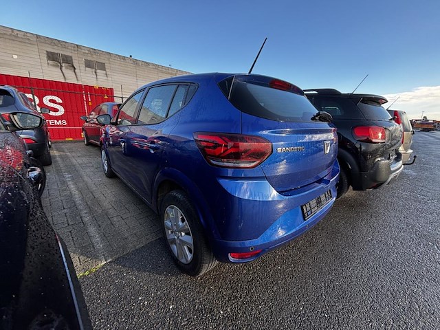 Dacia sandero 1.0 tce comfort cvt 91 at,2022 - afbeelding 36 van  39