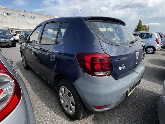 Dacia sandero 1,0i sce 73 - afbeelding 22 van  26