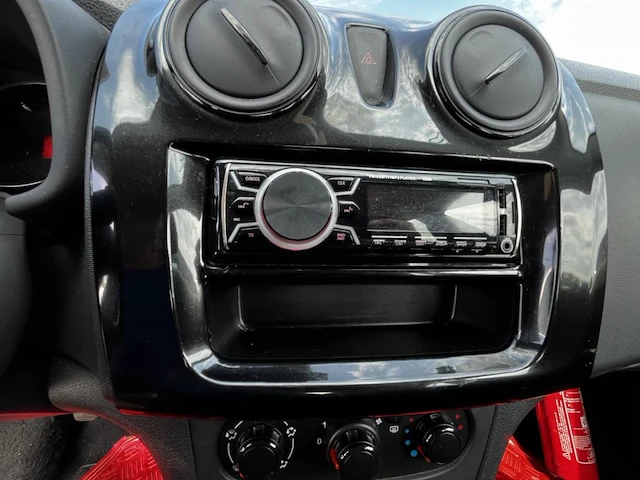 Dacia sandero 1,0i sce 73 - afbeelding 26 van  26