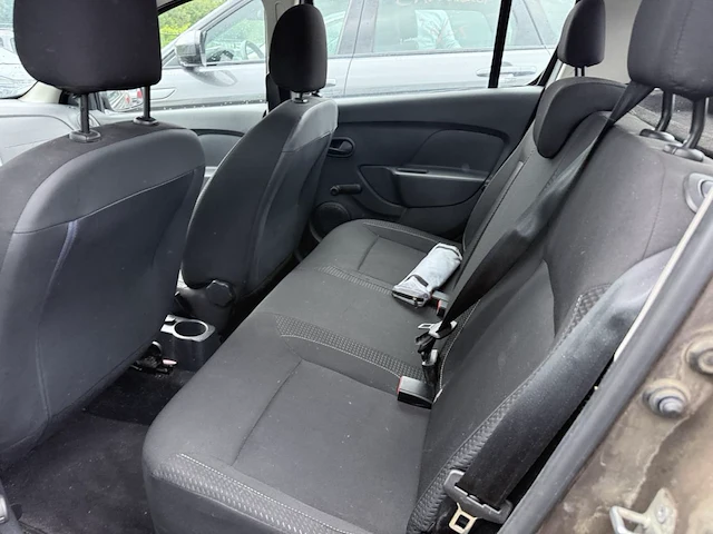 Dacia sandero 1.0i sce ambiance 73, 2017 - afbeelding 9 van  30