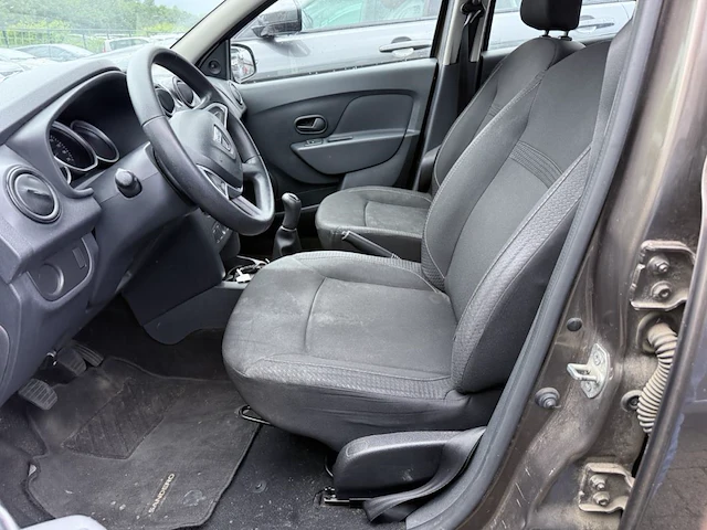 Dacia sandero 1.0i sce ambiance 73, 2017 - afbeelding 28 van  30