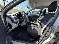 Dacia sandero 1.2i ambiance 75, 2013 - afbeelding 17 van  29