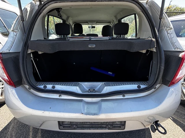 Dacia sandero 1.2i ambiance 75, 2013 - afbeelding 19 van  29