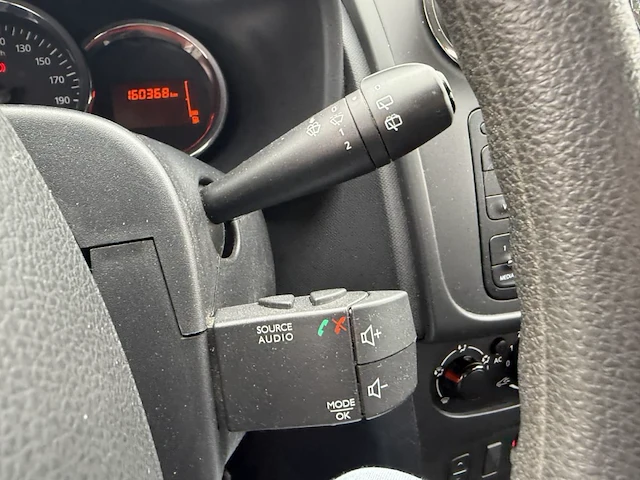 Dacia sandero 1.2i ambiance,2015 - afbeelding 6 van  27