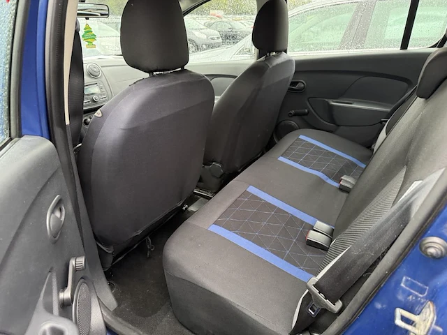 Dacia sandero 1.2i ambiance,2015 - afbeelding 9 van  27