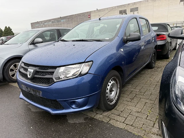 Dacia sandero 1.2i ambiance,2015 - afbeelding 1 van  27