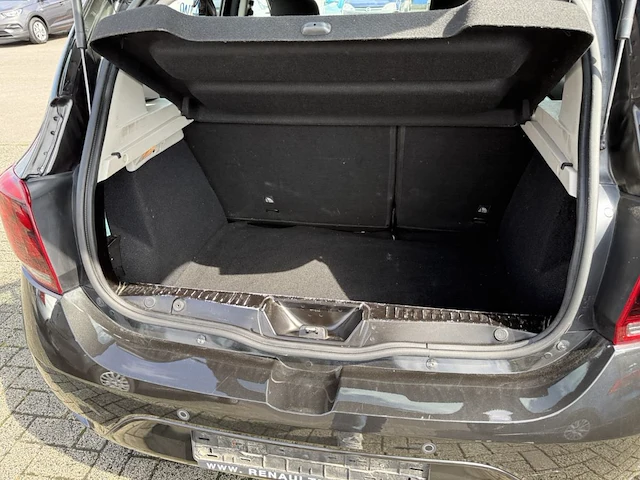 Dacia sandero 1.5 blue dci laureate (eu6.2) 75,2020 - afbeelding 13 van  26