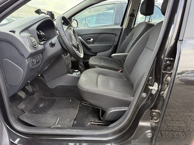 Dacia sandero 1.5 blue dci laureate (eu6.2) 75,2020 - afbeelding 25 van  26