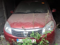 Dacia sandero (20-8-2012 | uu1 bsd a1p 47 532 576) - afbeelding 1 van  5
