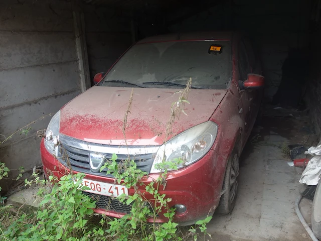 Dacia sandero (20-8-2012 | uu1 bsd a1p 47 532 576) - afbeelding 2 van  5