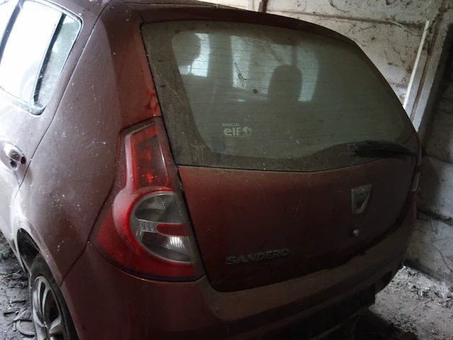 Dacia sandero (20-8-2012 | uu1 bsd a1p 47 532 576) - afbeelding 3 van  5