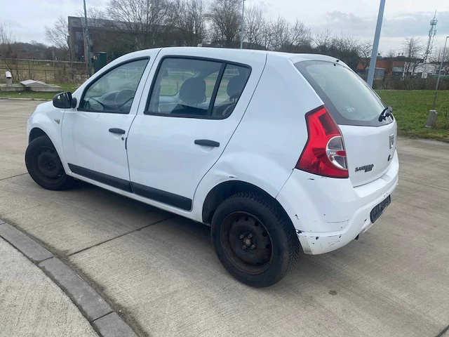 Dacia sandero, 2010 - afbeelding 12 van  25