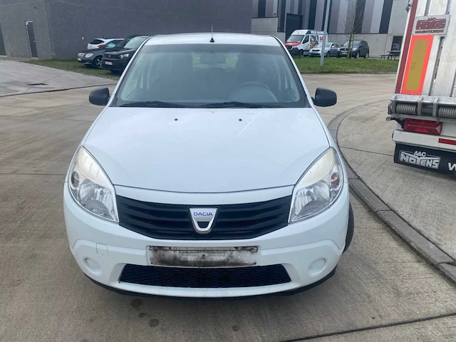 Dacia sandero, 2010 - afbeelding 19 van  25