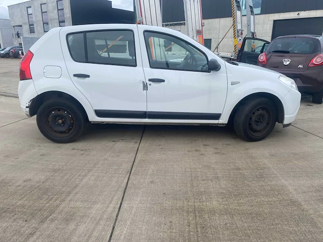 Dacia sandero, 2010 - afbeelding 20 van  25