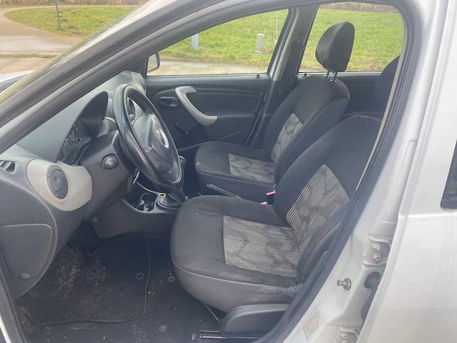 Dacia sandero, 2010 - afbeelding 25 van  25