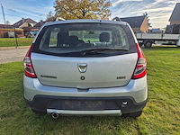 Dacia sandero personenauto 2012 - afbeelding 12 van  16