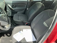 Dacia sandero personenauto - afbeelding 11 van  16