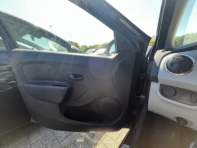 Dacia sandero sandero 1.2i ambiance 75, 2013 - afbeelding 6 van  27