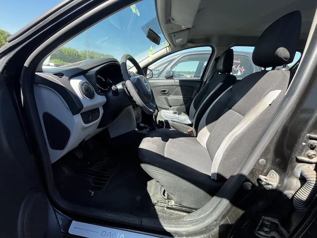 Dacia sandero sandero 1.2i ambiance 75, 2013 - afbeelding 7 van  27