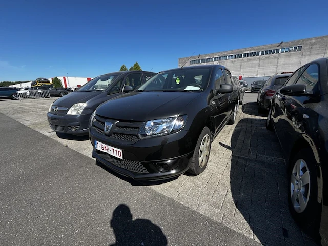 Dacia sandero sandero 1.2i ambiance 75, 2013 - afbeelding 1 van  27