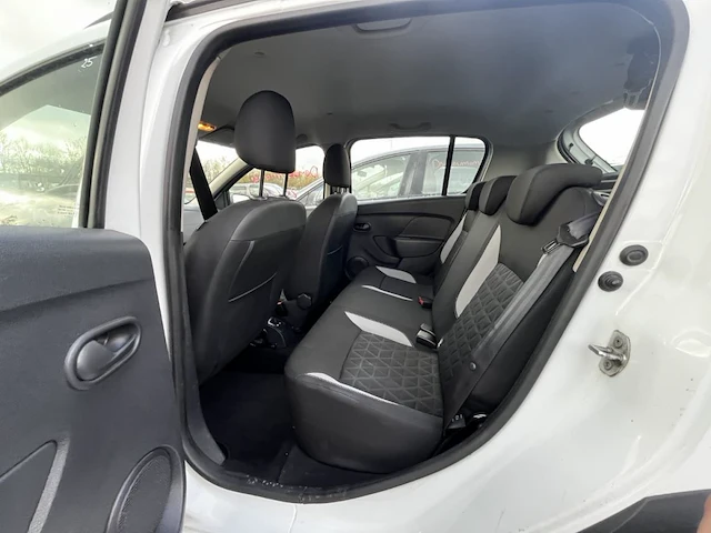 Dacia sandero stepway 0.9 tce stepway plus,2014 - afbeelding 10 van  29