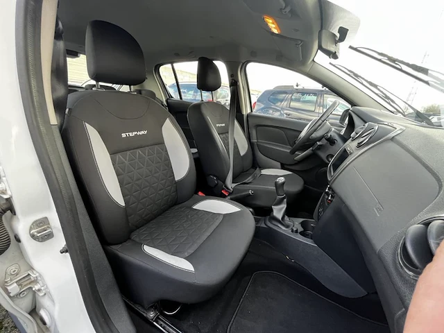 Dacia sandero stepway 0.9 tce stepway plus,2014 - afbeelding 15 van  29