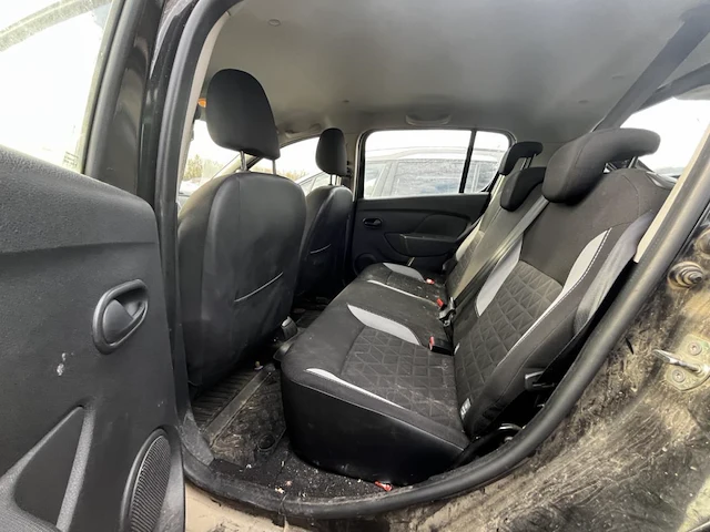 Dacia sandero stepway 0.9 tce stepway plus,2015 - afbeelding 10 van  35