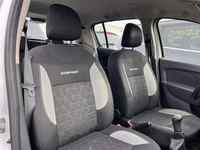Dacia sandero stepway 1.5 dci stepway plus 90, 2015 - afbeelding 13 van  22