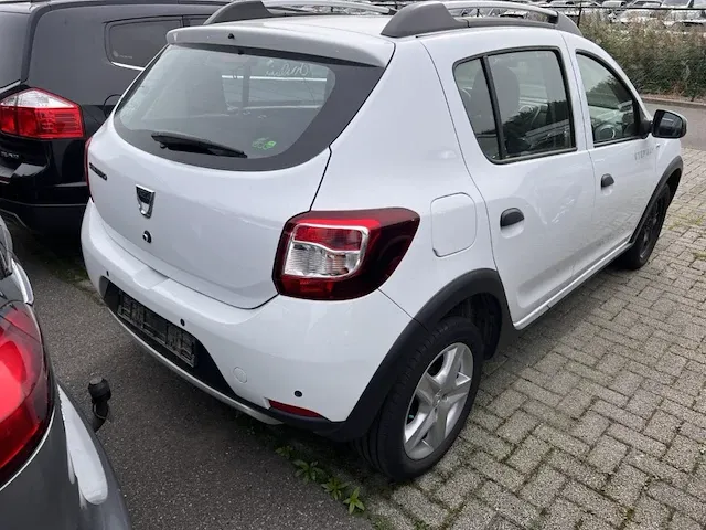 Dacia sandero stepway 1.5 dci stepway plus 90, 2015 - afbeelding 17 van  22