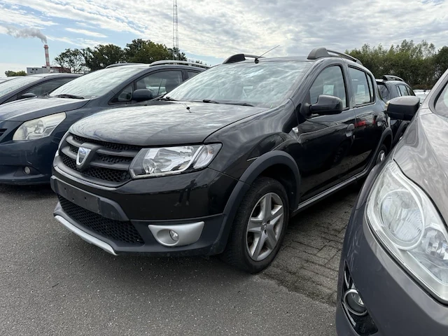 Dacia sandero stepway 1.5 dci stepway,2016 - afbeelding 1 van  30