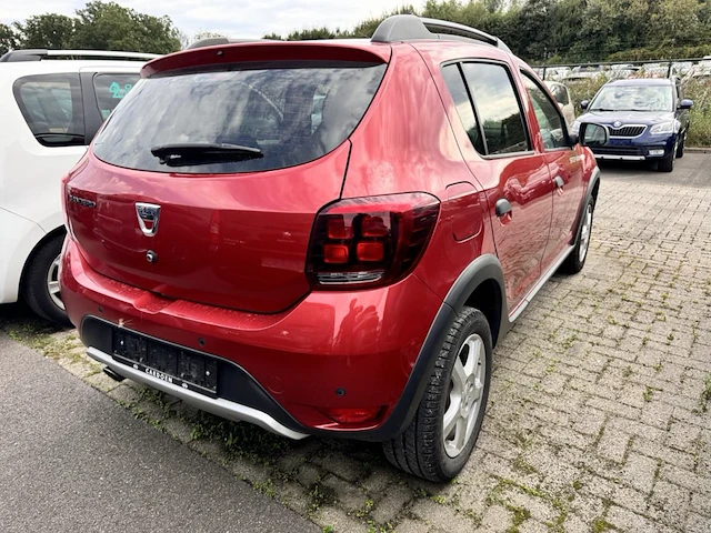 Dacia sandero stepway laureate tce 90,sandero stepway laureate tce 90 - afbeelding 16 van  21