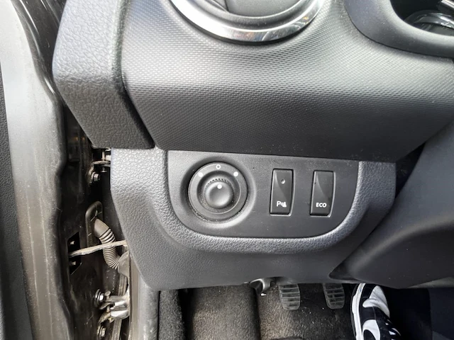 Dacia sandero stepway sandero stepway 0.9 tce stepway plus 90, 2015 - afbeelding 9 van  44