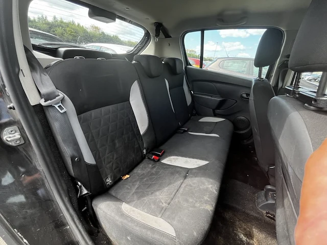 Dacia sandero stepway sandero stepway 0.9 tce stepway plus 90, 2015 - afbeelding 17 van  44