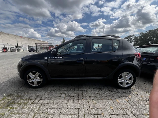 Dacia sandero stepway sandero stepway 0.9 tce stepway plus 90, 2015 - afbeelding 41 van  44