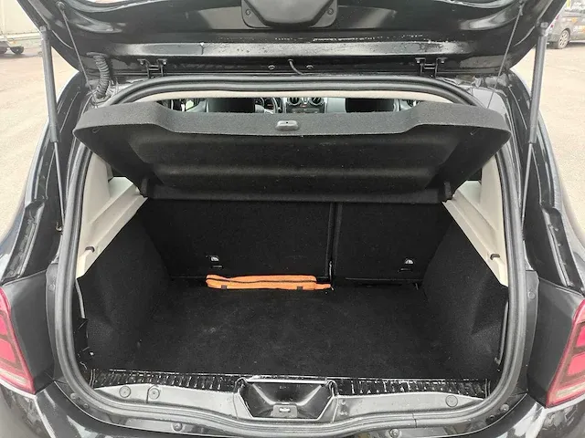 Dacia sandero uit 2018 - afbeelding 11 van  12