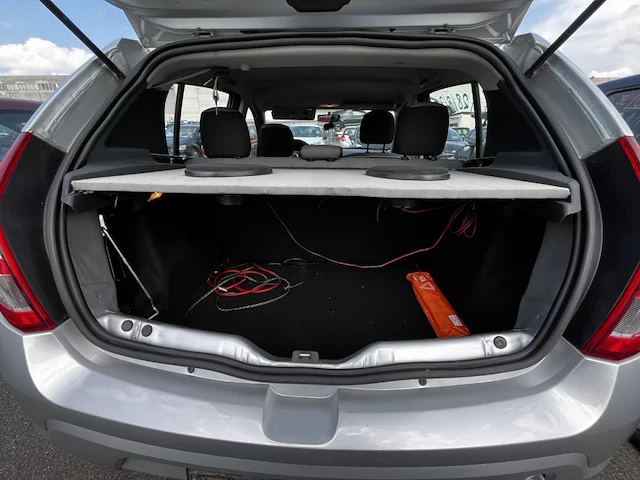 Dacia sandero - afbeelding 9 van  22