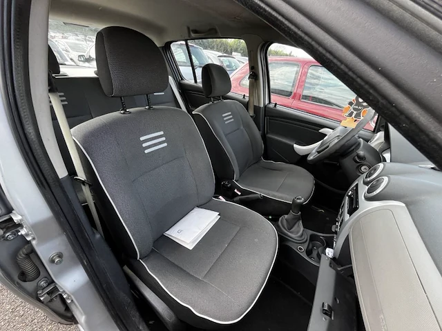 Dacia sandero - afbeelding 11 van  22