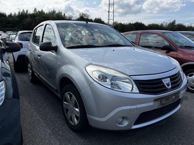 Dacia sandero - afbeelding 16 van  22